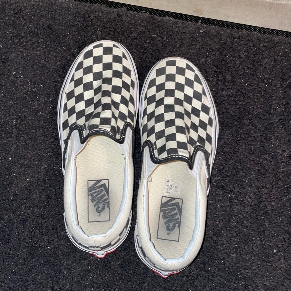 Checkered women’s size 7 vans